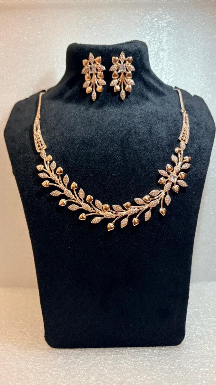 Golden Blossom Royale Set 2